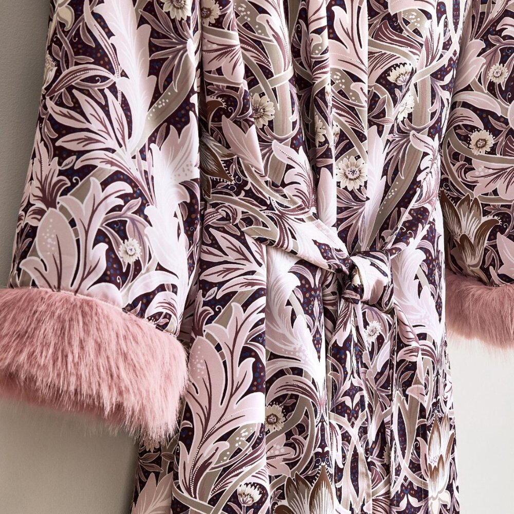 Pottery Barn Glinda Wicked Robe: Pink and Black Floral - Picture 2 of 3